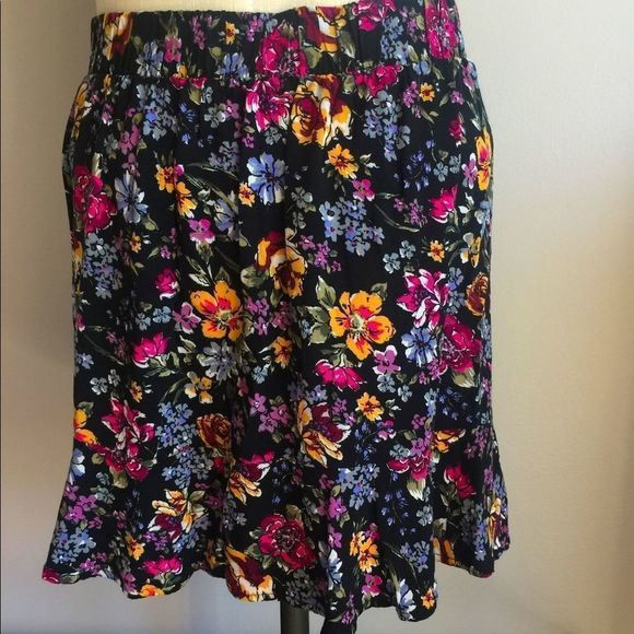 wild fable Dresses & Skirts - Wild Fable rayon floral  ruffled skirt, size medium, side tie detail